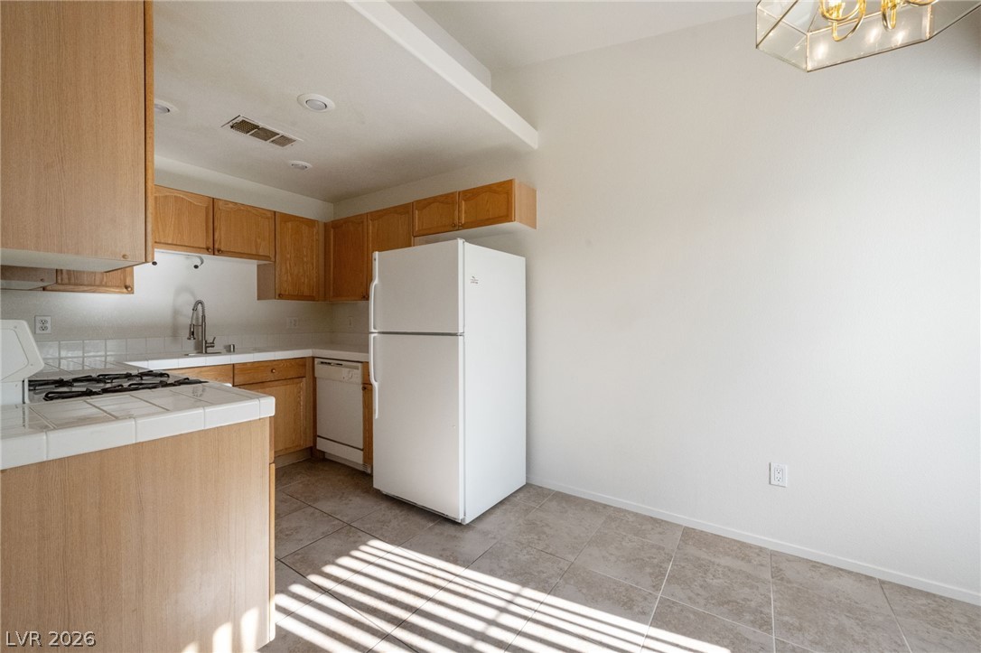 325 Amber Pine Street 205 Las Vegas NV 89144