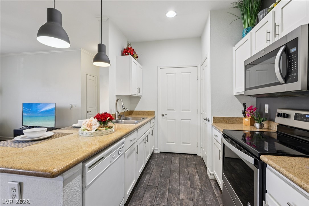 2900 Sunridge Heights Parkway 814 Henderson NV 89052