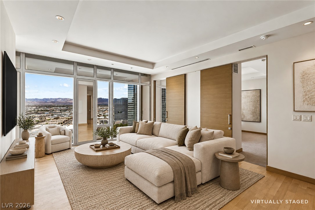 3750 Las Vegas Boulevard 2611 Las Vegas NV 89158