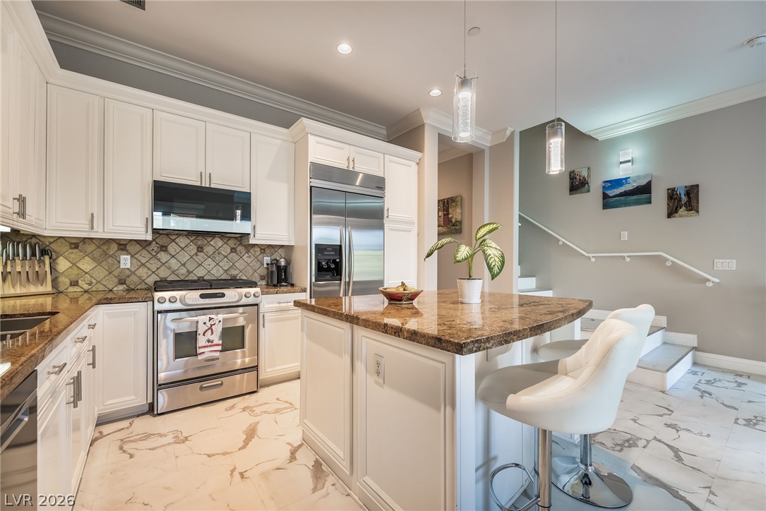 30 Via Vasari 103 Henderson NV 89011