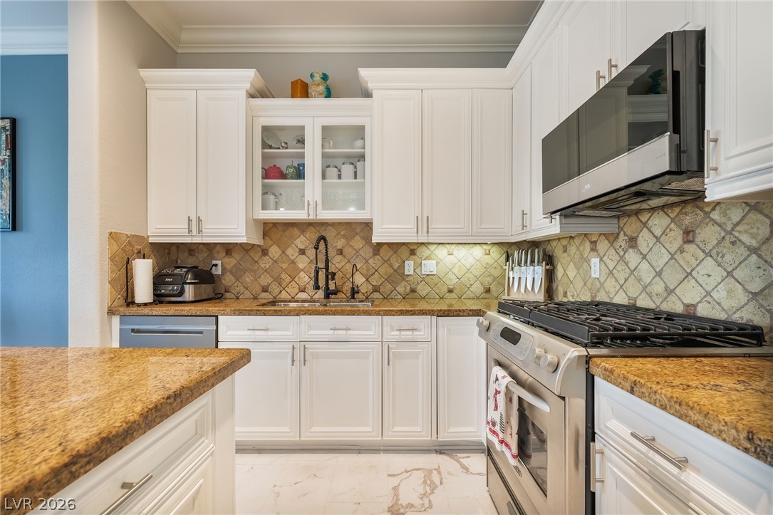 30 Via Vasari 103 Henderson NV 89011
