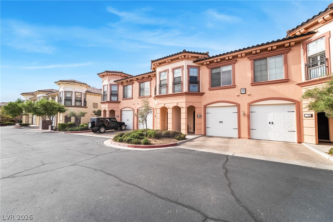 30 Via Vasari 103 Henderson NV 89011