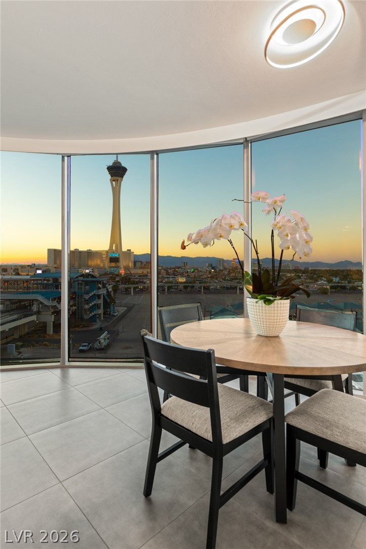 222 Karen Avenue 708 Las Vegas NV 89109