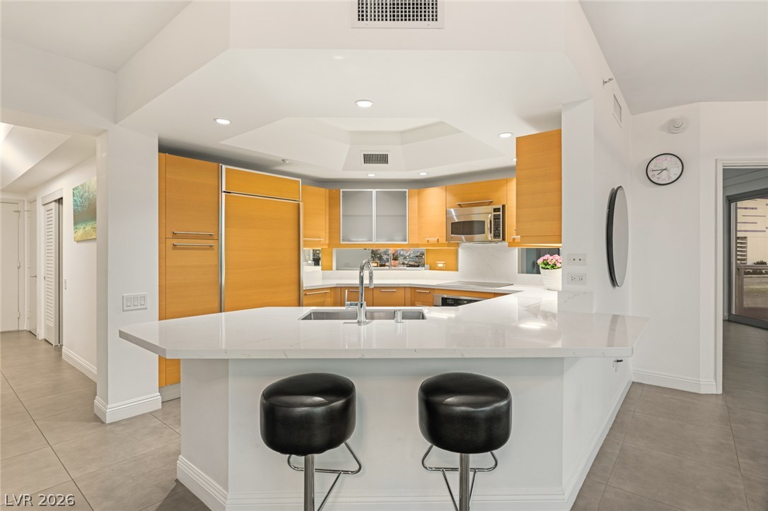 222 Karen Avenue 708 Las Vegas NV 89109
