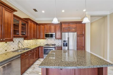 10 Via Vasari 104 Henderson NV 89011