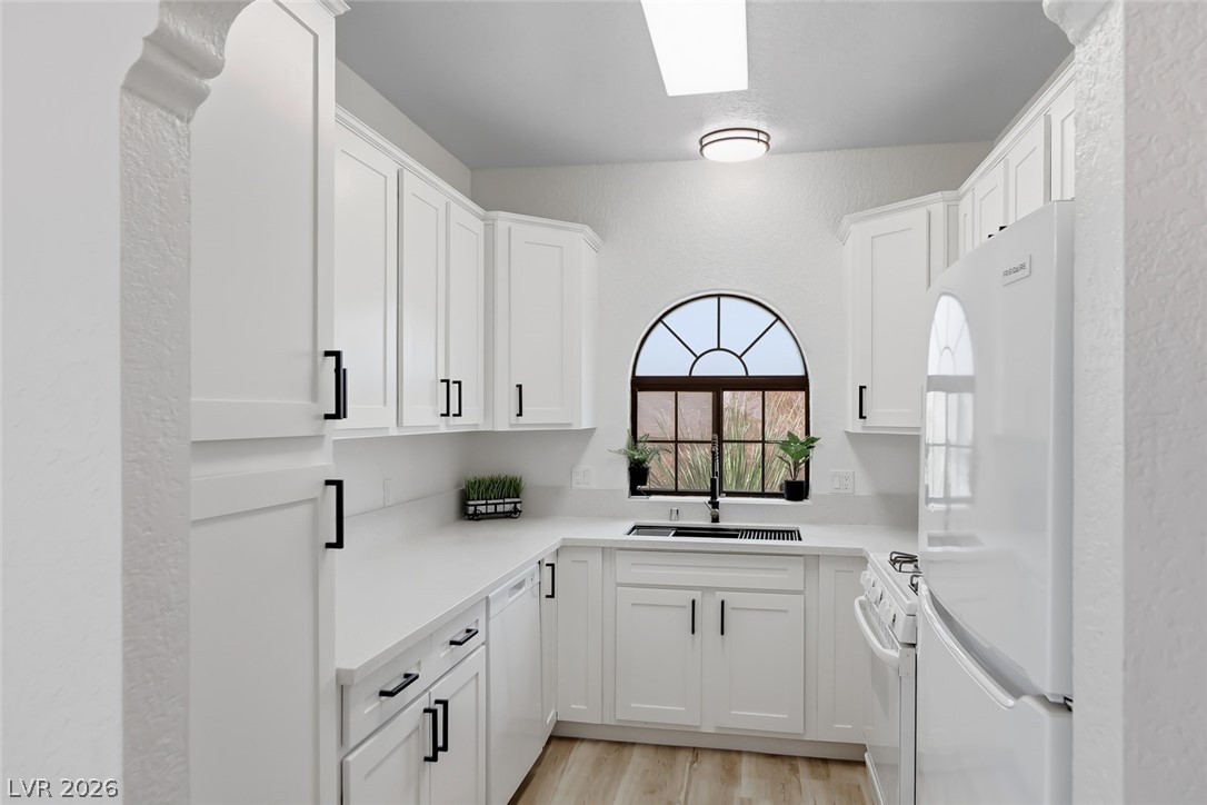 1409 Santa Margarita Street B Las Vegas NV 89146