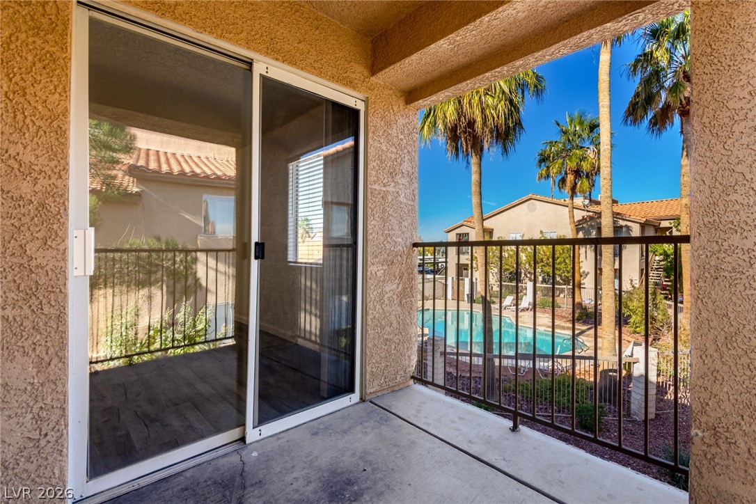 2110 Los Feliz Street 2015 Las Vegas NV 89156
