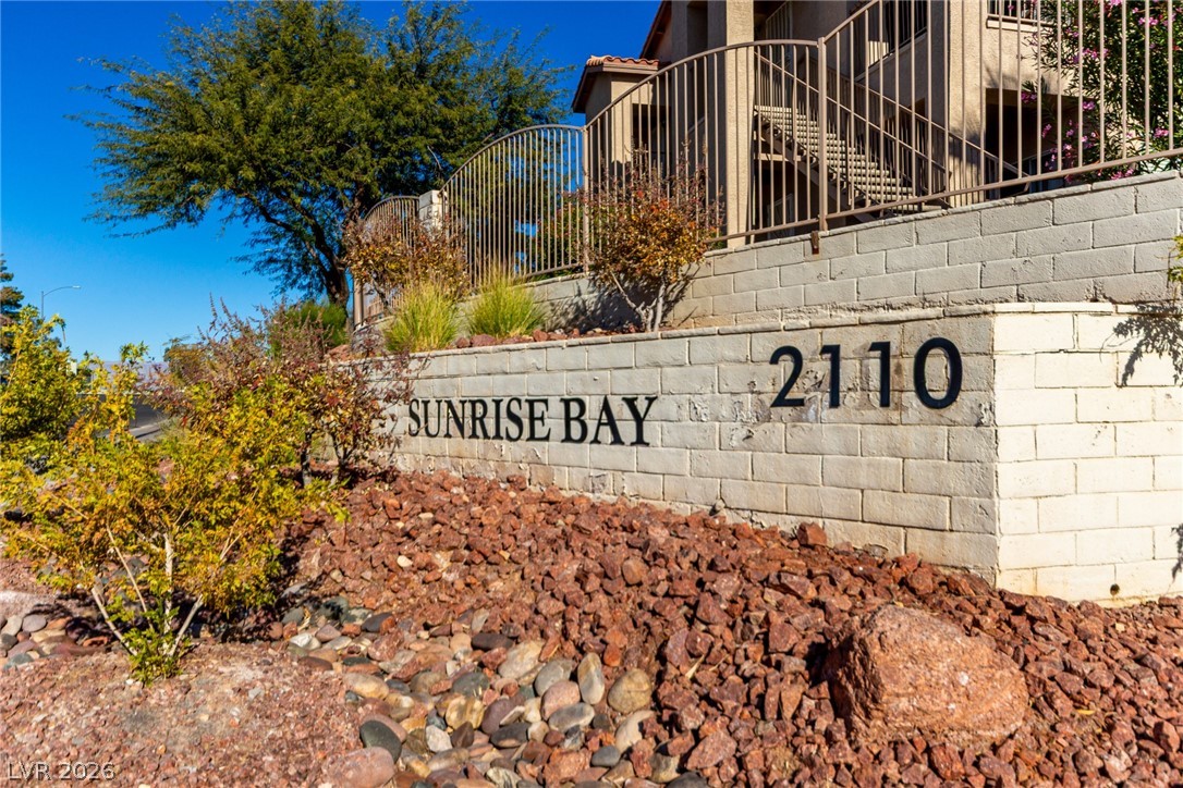 2110 Los Feliz Street 2015 Las Vegas NV 89156