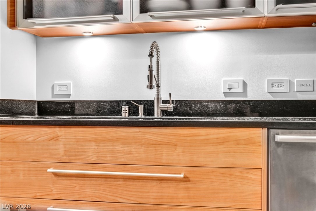 200 Hoover Avenue 807 Las Vegas NV 89101