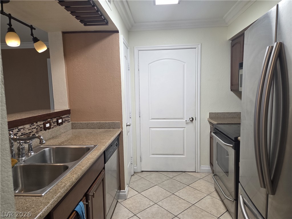 1150 North Buffalo Drive 1075 Las Vegas NV 89128