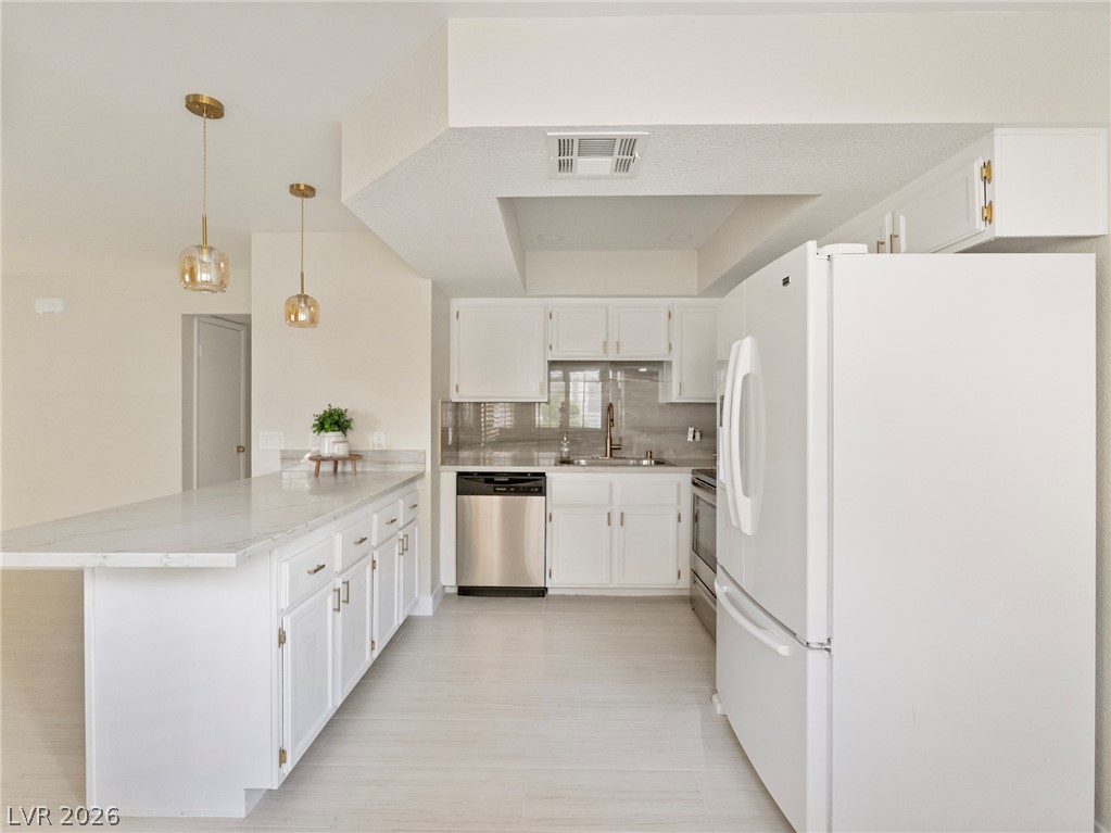 1325 Pinto Rock Lane 102 Las Vegas NV 89128