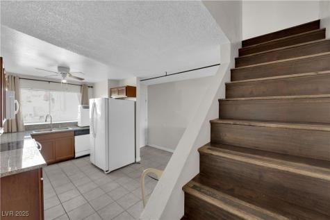 3555 Arville Street 105c Las Vegas NV 89103