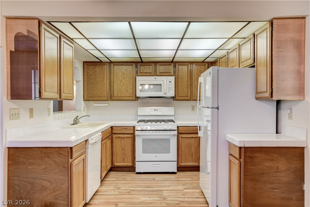 1751 East Reno Avenue 105 Las Vegas NV 89119