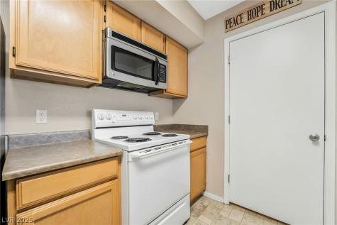 45 Maleena Mesa Street 1227 Henderson NV 89074