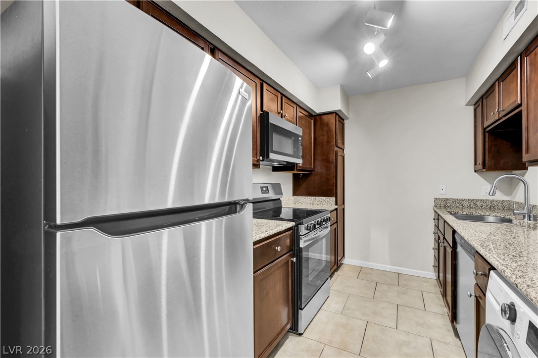 2867 Geary Place 3004 Las Vegas NV 89109