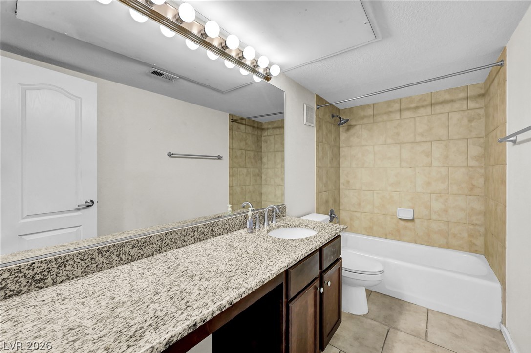 2867 Geary Place 3004 Las Vegas NV 89109