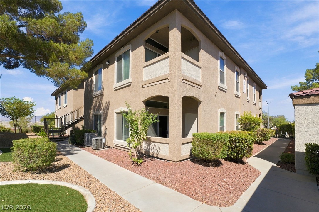 2305 West Horizon Ridge Parkway 211 Henderson NV 89052