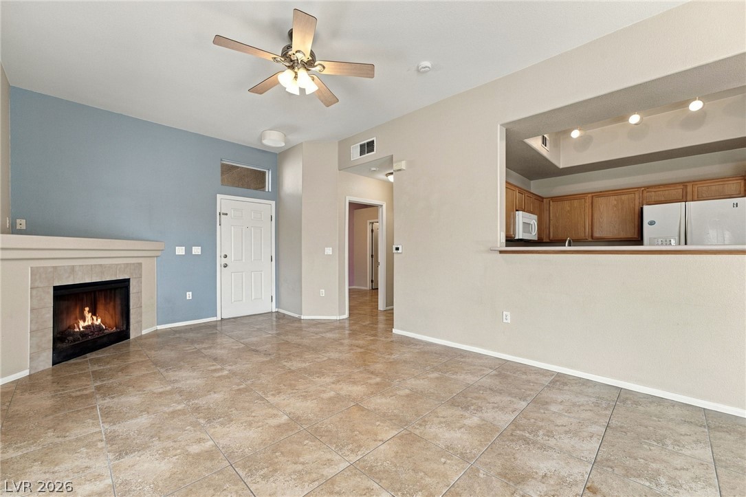 2305 West Horizon Ridge Parkway 211 Henderson NV 89052