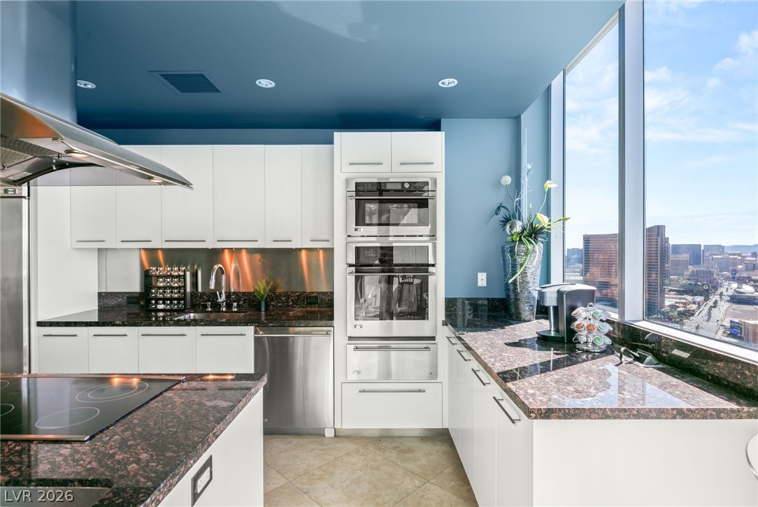 2700 Las Vegas Boulevard 4301 Las Vegas NV 89109