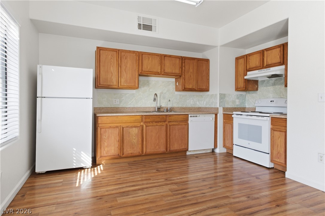 2151 Hussium Hills Street 104 Las Vegas NV 89108