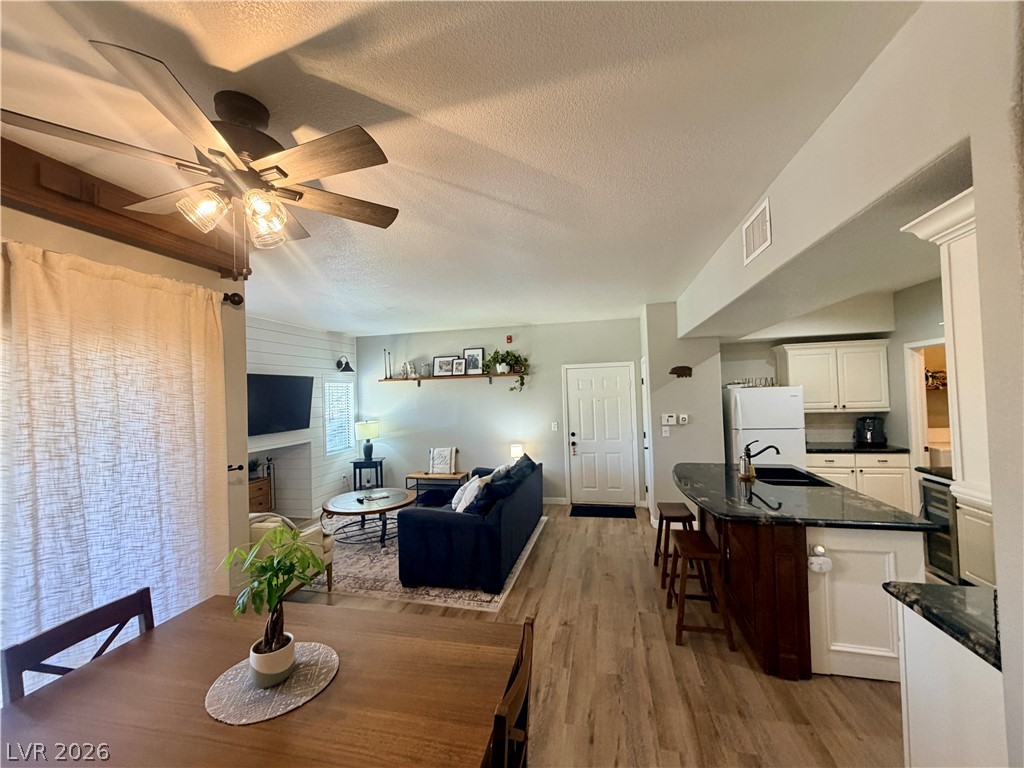 8250 North Grand Canyon Drive 1076 Las Vegas NV 89166