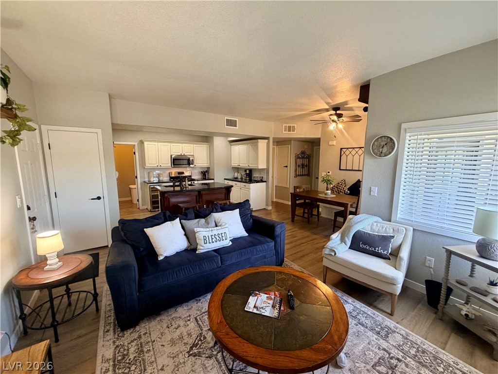 8250 North Grand Canyon Drive 1076 Las Vegas NV 89166