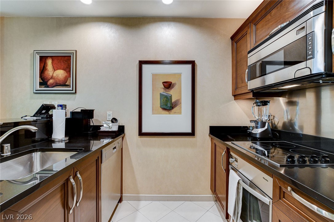 145 East Harmon Avenue 2021 Las Vegas NV 89109