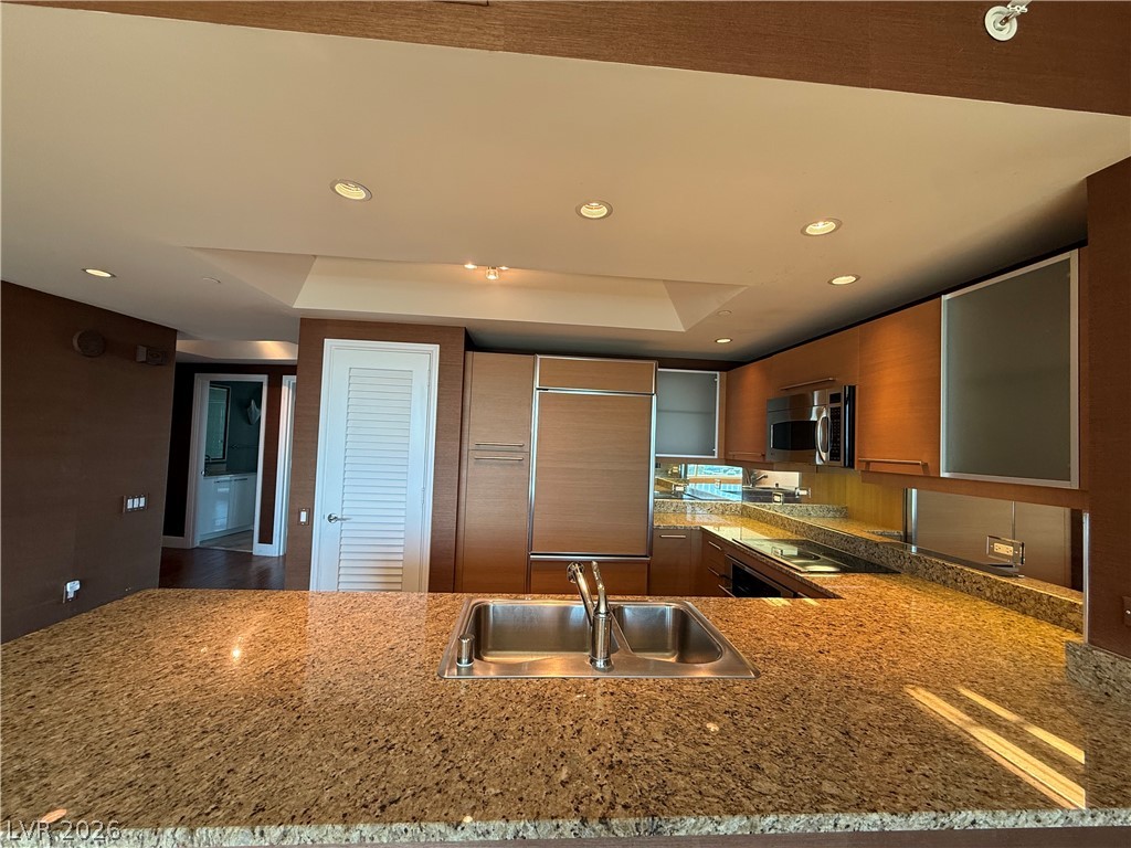 322 Karen Avenue 802 Las Vegas NV 89109