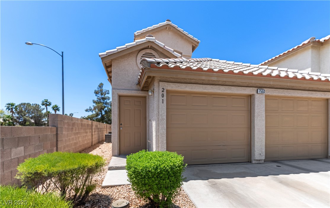 7553 Durham Hall Avenue 201 Las Vegas NV 89130