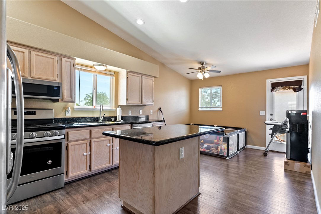 7553 Durham Hall Avenue 201 Las Vegas NV 89130