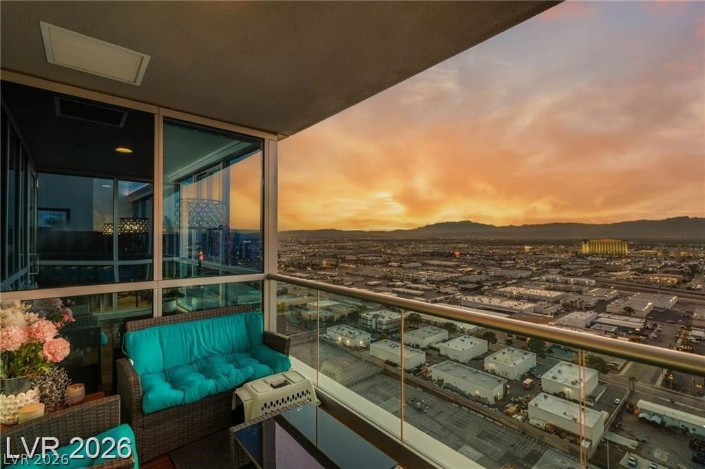 4575 Dean Martin Drive 2806 Las Vegas NV 89103