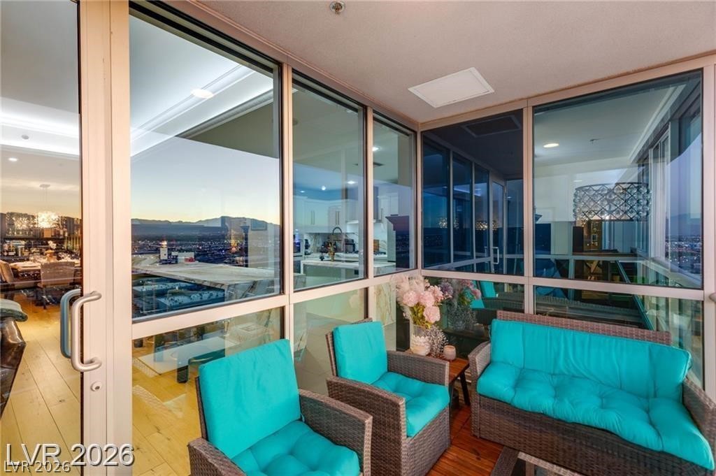 4575 Dean Martin Drive 2806 Las Vegas NV 89103