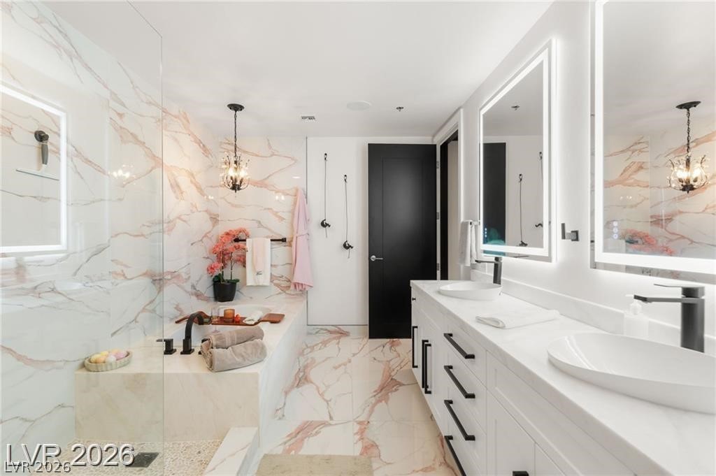 4575 Dean Martin Drive 2806 Las Vegas NV 89103
