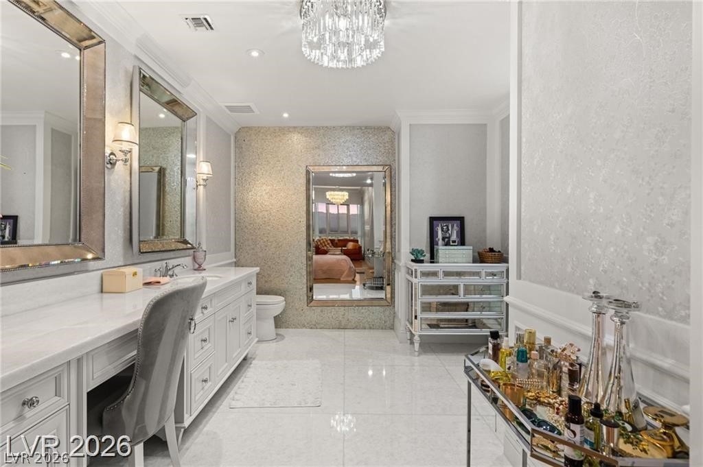 4575 Dean Martin Drive 2806 Las Vegas NV 89103