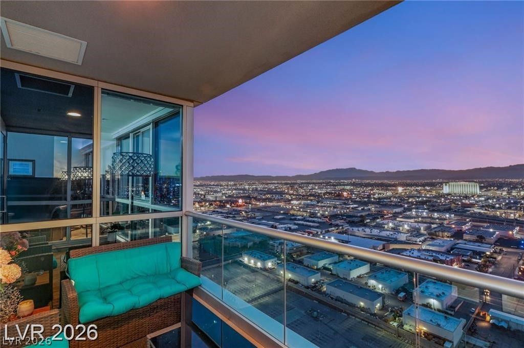 4575 Dean Martin Drive 2806 Las Vegas NV 89103