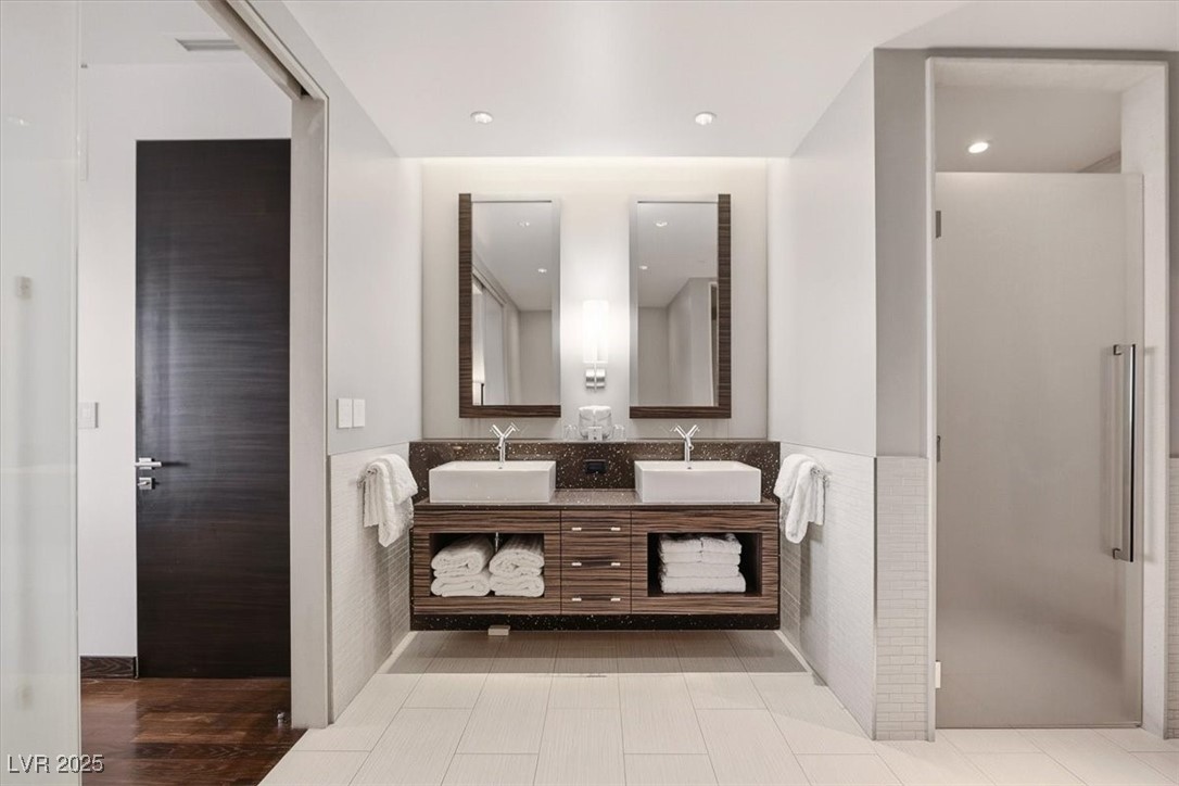 3750 Las Vegas Boulevard 3509 Las Vegas NV 89158