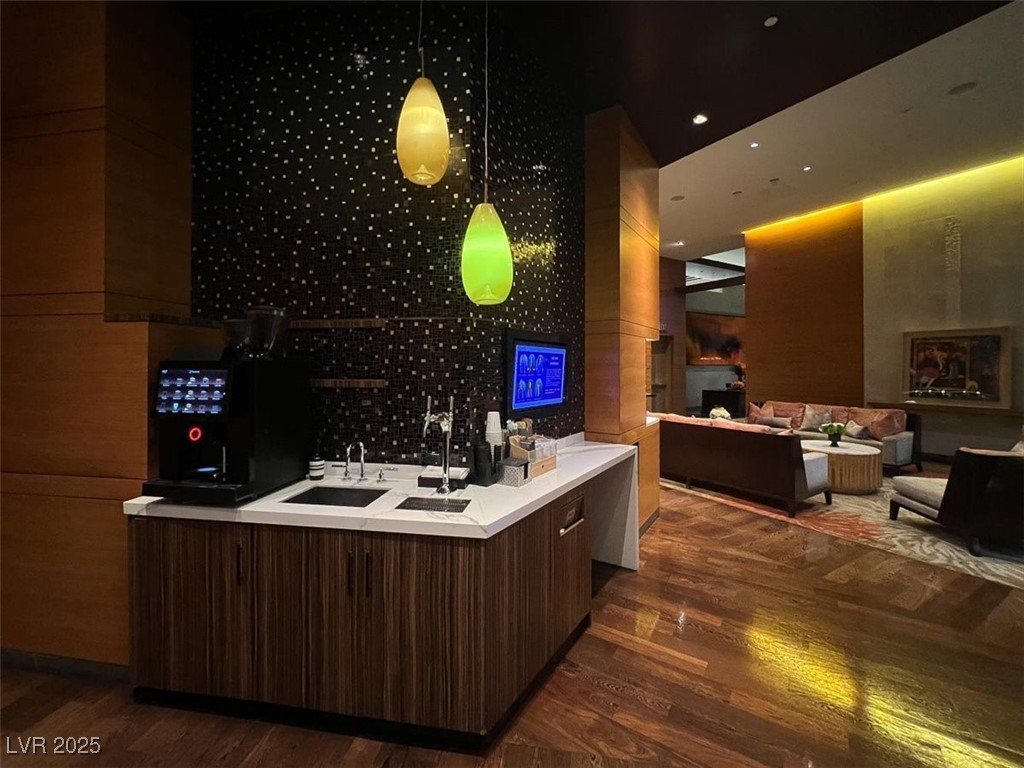 3750 Las Vegas Boulevard 3509 Las Vegas NV 89158