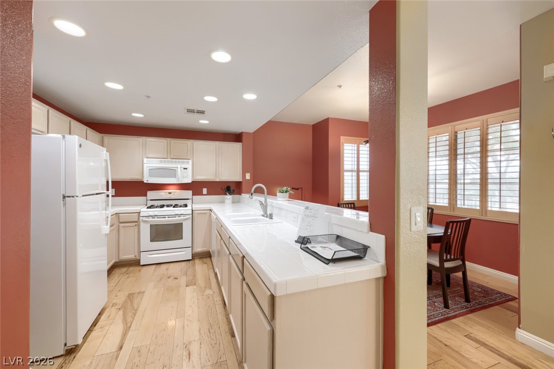 2325 Windmill Parkway 1613 Henderson NV 89074