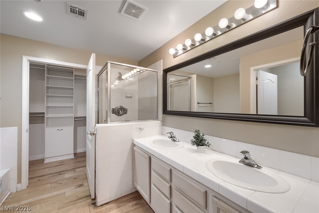 2325 Windmill Parkway 1613 Henderson NV 89074