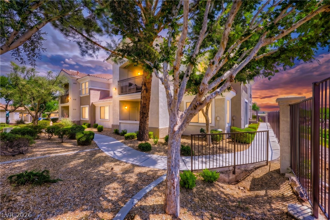 2325 Windmill Parkway 1613 Henderson NV 89074