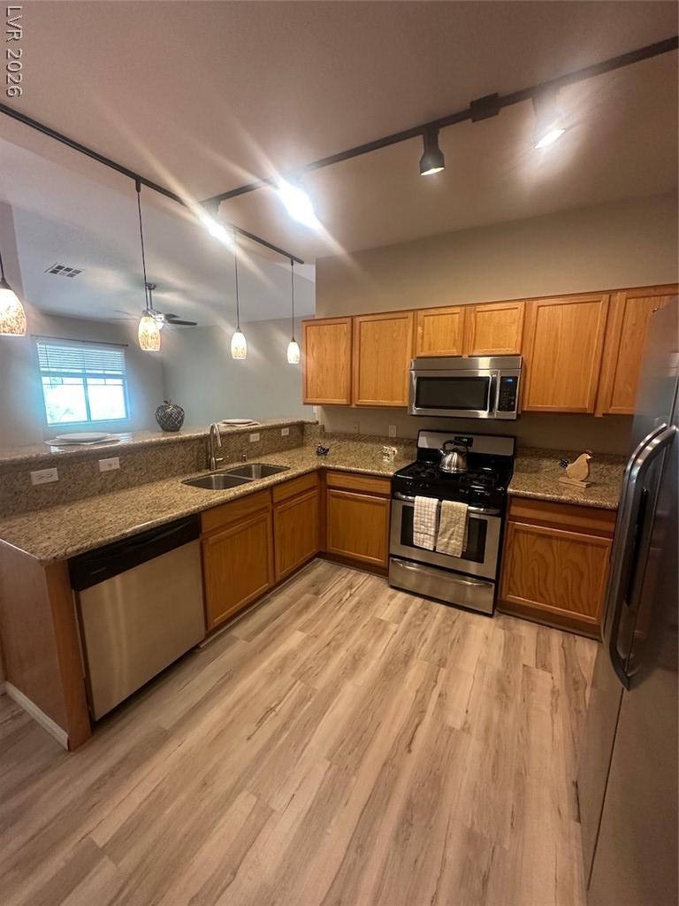 904 Domnus Lane 201 Las Vegas NV 89144