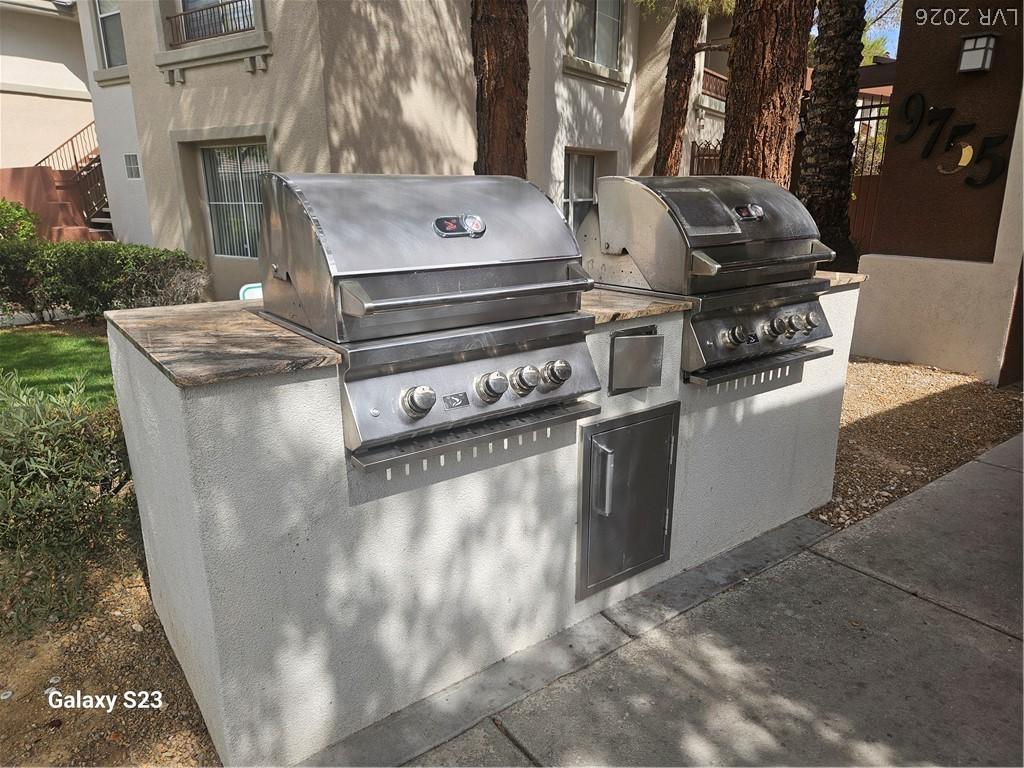 904 Domnus Lane 201 Las Vegas NV 89144
