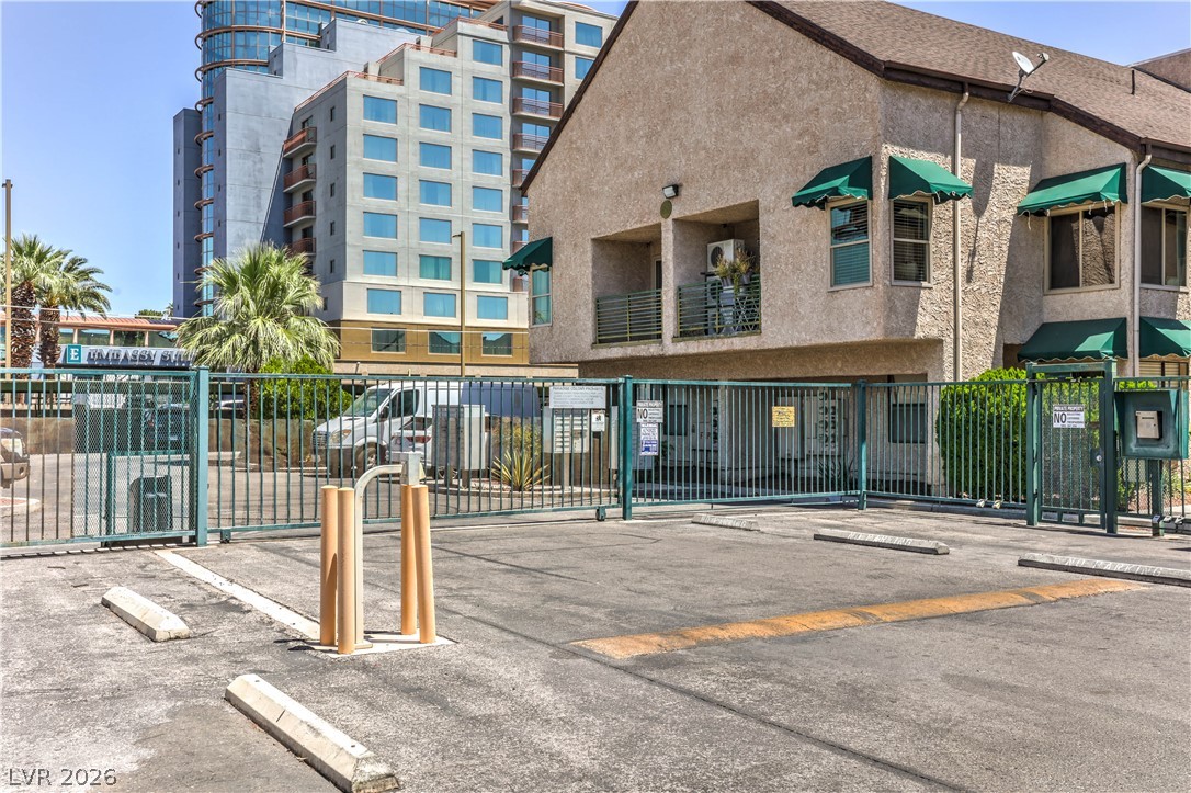 460 Elm Drive 204 Las Vegas NV 89169