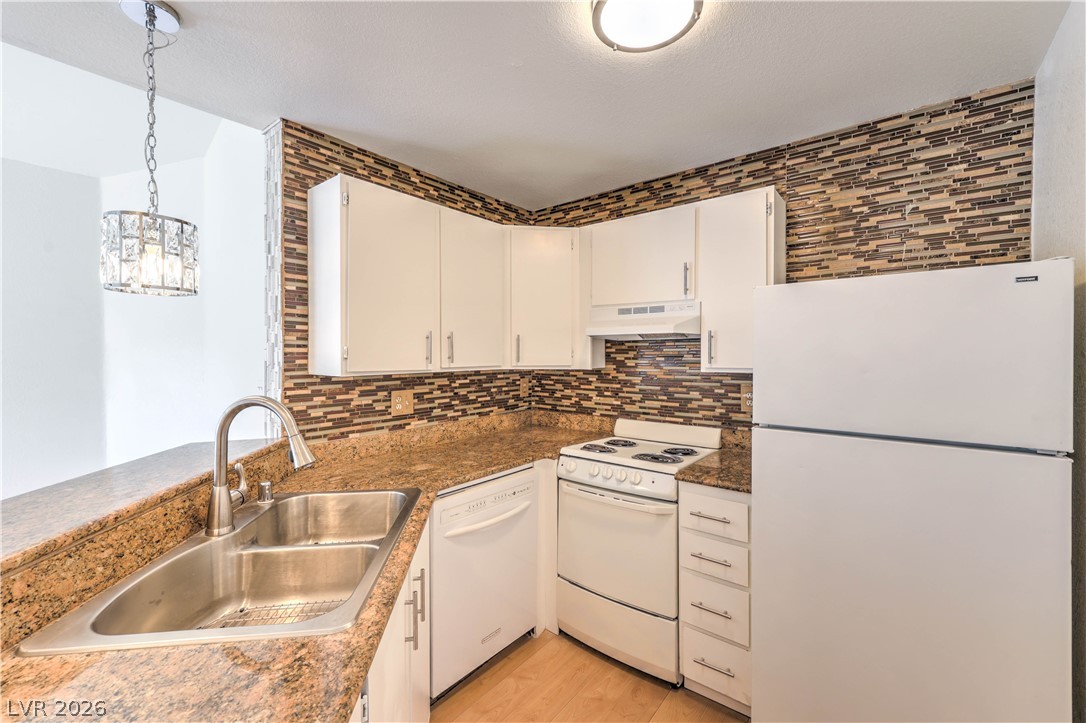 460 Elm Drive 204 Las Vegas NV 89169
