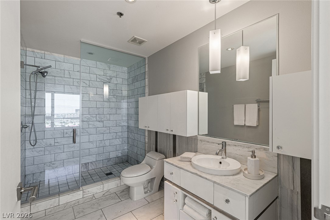4471 Dean Martin Drive 1410 Las Vegas NV 89103