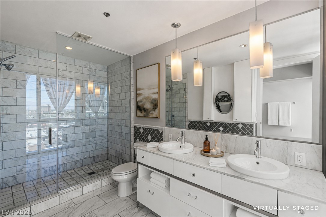 4471 Dean Martin Drive 1410 Las Vegas NV 89103