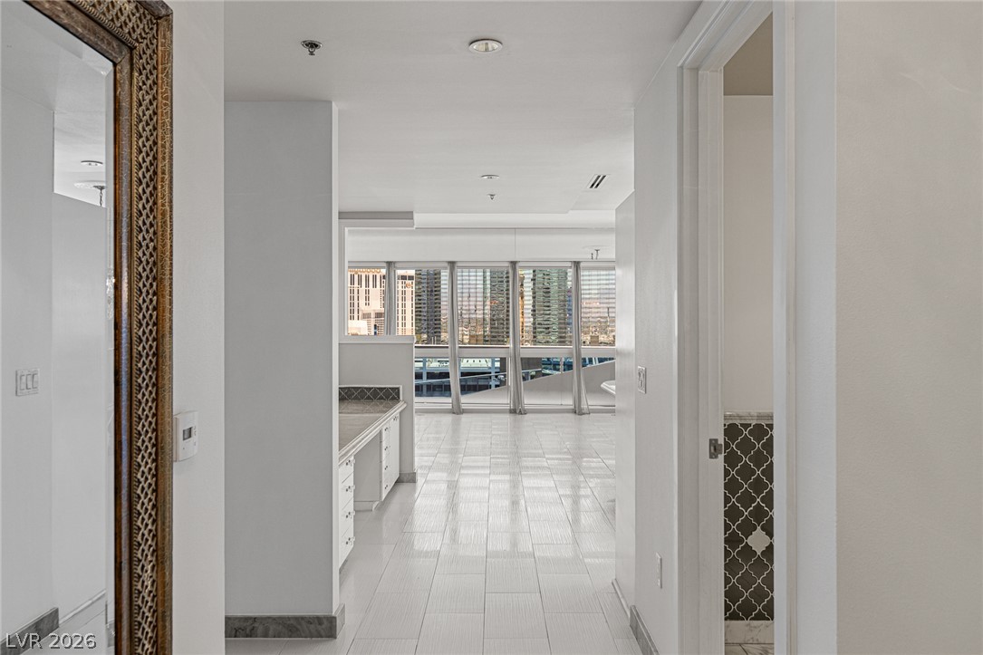 4471 Dean Martin Drive 1410 Las Vegas NV 89103