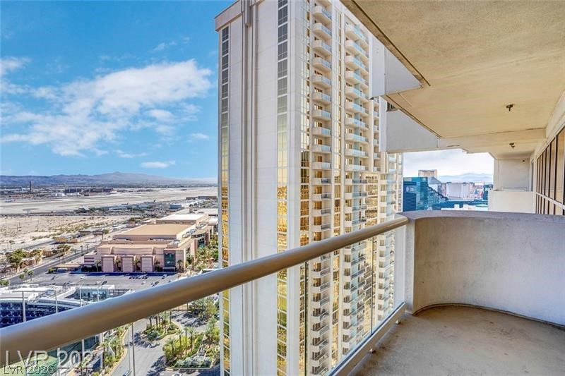 125 East Harmon Avenue 2814/2816 Las Vegas NV 89109