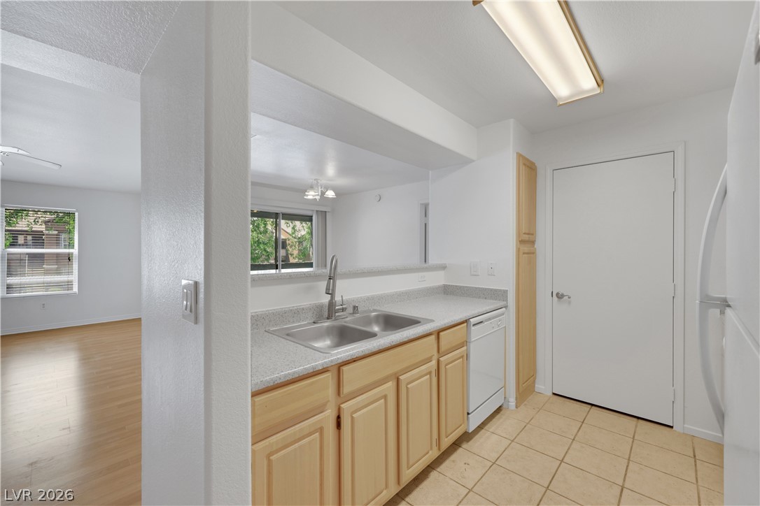 555 East Silverado Ranch Boulevard 2047 Las Vegas NV 89183