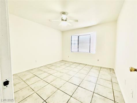 5086 Jeffreys Street 201 Las Vegas NV 89119